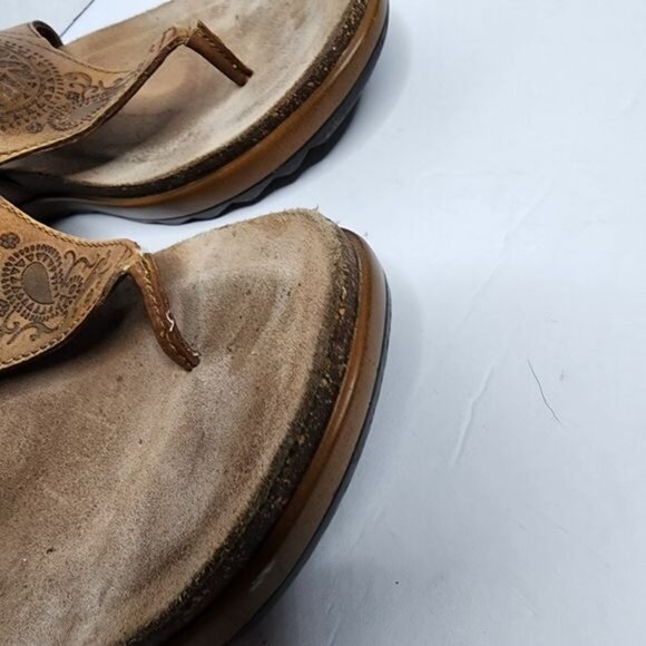 Dansko Priya Leather Thong Sandals Caramel Brown Women's Size 38 =7.5/8 - Picture 8 of 8